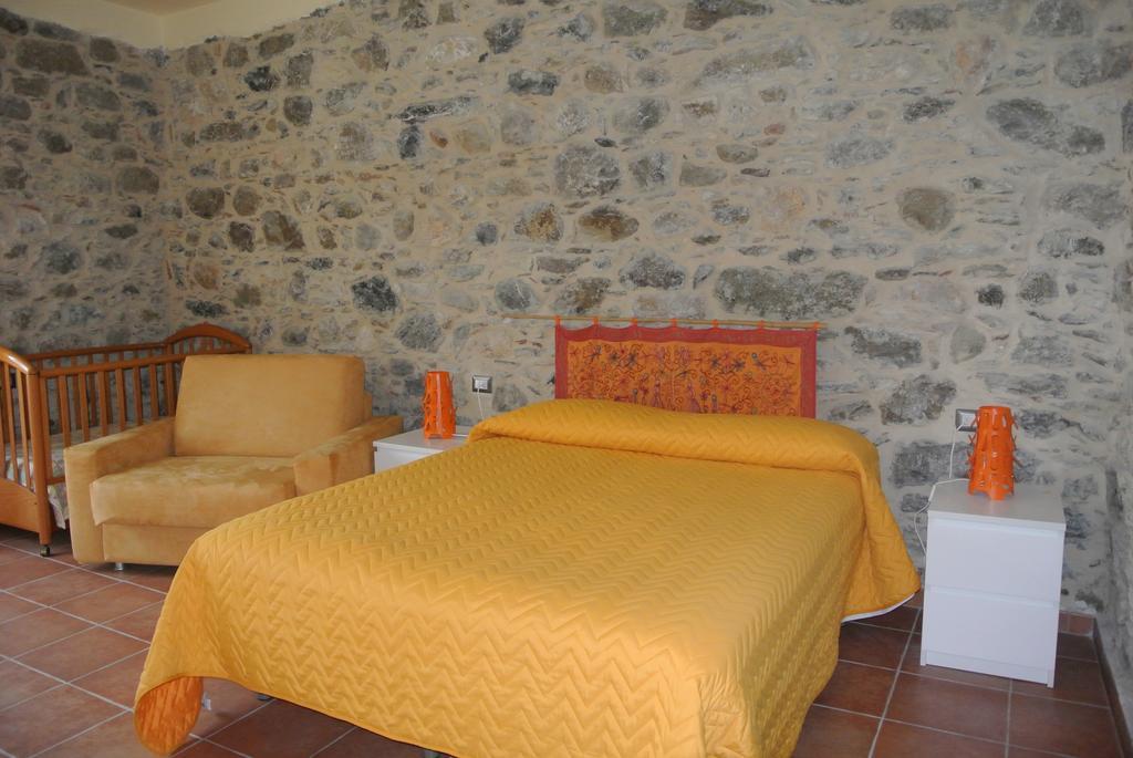 Il Vicolo Hotel Tortorici Buitenkant foto